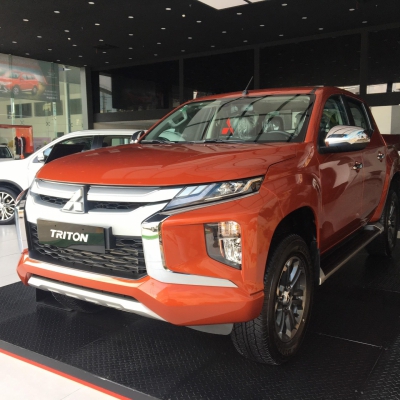 MITSUBISHI TRITON 2023